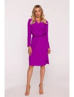 S428 Šaty s výstřihem - levandulová