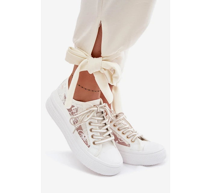 Dámské tenisky s krajkou na platformě Lee Cooper LCW-26-44-4480 Bílé Dámské tenisky s krajkou na platformě Lee Cooper LCW-26-44-4480 Bílé
