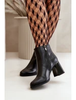 Hladké dámské boty na podpatku z eko kůže zateplené černé model 21669066 - Boto Hladké dámské boty na podpatku z eko kůže zateplené černé model 21669066 - Boto
