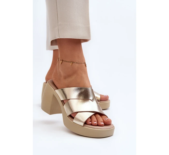 Zazoo Kožené pantofle na bloku, zlaté Zazoo Kožené pantofle na bloku, zlaté