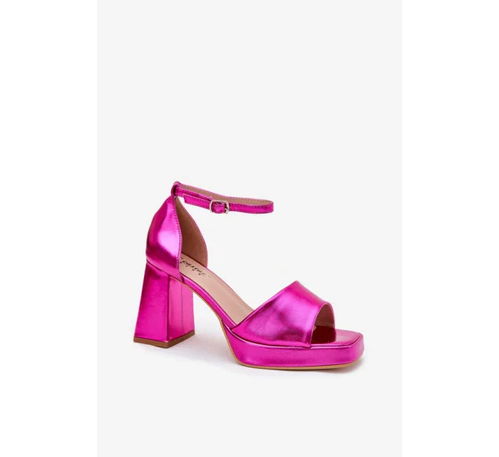 Sandály na podpatku  model 215001 Step in style