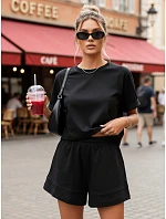 Bavlněný dámský komplet s kraťasy Polský výrobek černý FashionStreet AY1169 Bavlněný dámský komplet s kraťasy Polský výrobek černý FashionStreet AY1169