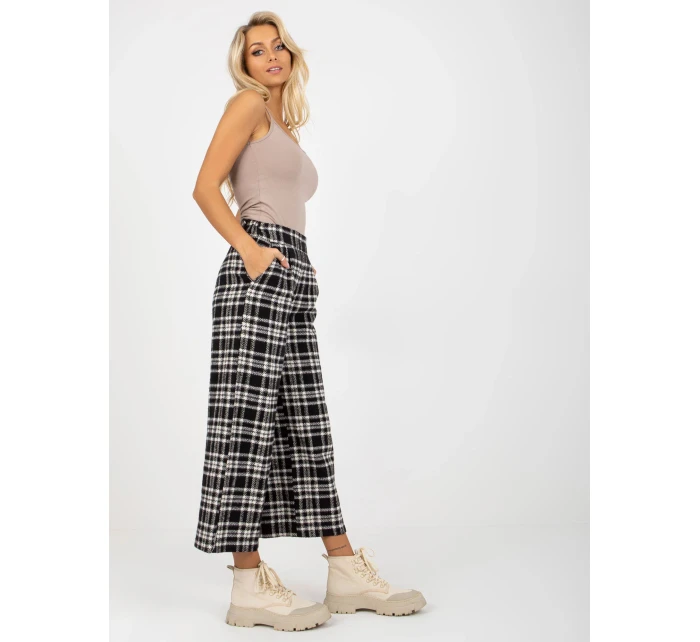 Dámské kalhoty LK SP černá model 21046468 - Lakerta Dámské kalhoty LK SP černá model 21046468 - Lakerta