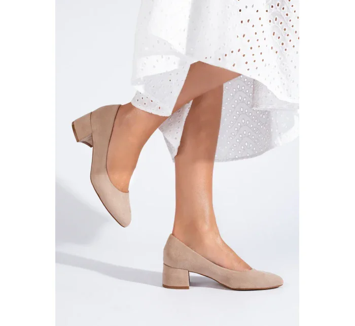 Zajímavé hnědé dámské lodičky na širokém podpatku Zajímavé hnědé dámské lodičky na širokém podpatku