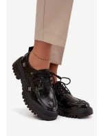 Lakované kožené dámské polobotky s přezkami model 21710370 Černé - Artiker