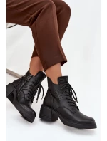 Dámské kožené kotníkové boty na klínku s podšívkou Vinceza 39950 Černé Dámské kožené kotníkové boty na klínku s podšívkou Vinceza 39950 Černé