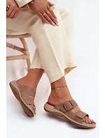 Dámské pantofle s přezkou a suchým zipem  světle hnědé model 22133536 - Inblu