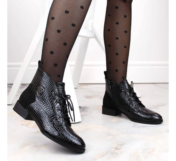 Filippo W PAW478A černé lakované zateplené boty s krokodýlem Filippo W PAW478A černé lakované zateplené boty s krokodýlem