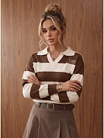 Sweter damski z kołnierzykiem i haftem LOVE brązowy FashionStreet MY2659 Sweter damski z kołnierzykiem i haftem LOVE brązowy FashionStreet MY2659