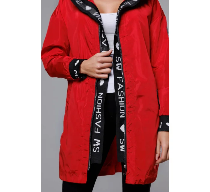 Tenká červená dámská bunda s ozdobnou lemovkou model 18038040 - S'WEST Tenká červená dámská bunda s ozdobnou lemovkou model 18038040 - S'WEST