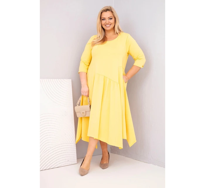 Dámská bavlněná Plus Size šaty s asymetrickým spodním lemem žlutá