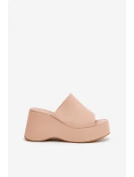 Ekokožené dámské sandály na platformě a klínu béžové Kisoffi Ekokožené dámské sandály na platformě a klínu béžové Kisoffi