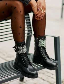 Zateplené pracovní boty s ozdobným pásem a přezkami černé model 21675949 - Boto