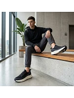 Dámské sportovní polobotky na platformě černé Vinceza model 22116519 - Kobbo Dámské sportovní polobotky na platformě černé Vinceza model 22116519 - Kobbo