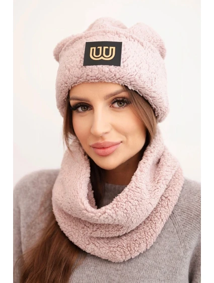 Dámská model 21495021 souprava čepice a šála s ozdobnou nášivkou tmavě pudrově růžová - K-Fashion