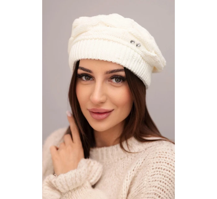 Dámská zimní vlněná čepice se zdobnými krystaly K399 ecru