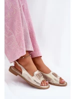 Elegantní Dámské Sandály Na Plochém Podpatku S Ozdobou model 21696674 Zlaté - S.Barski