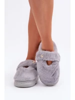 Kožešinové Pantofle S Šedé model 21681711 - Boto Kožešinové Pantofle S Šedé model 21681711 - Boto