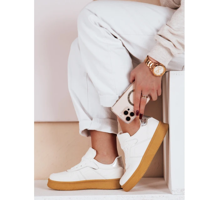 Dámské tenisky na platformě white Dstreet model 21983653 - FashionStreet