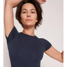 sloggi EVER Infused Aloe St Sleeve Body - BLACK - SLOGGI BLACK - SLOGGI