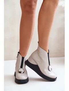 Lakovane Boty Na Klínu Zateplené D&A MR880-136 Světle šedé