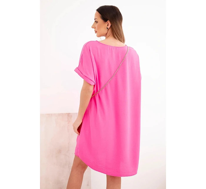Dámské šaty s krátkým rukávem a model 22064459 na řetízku růžové - K-Fashion