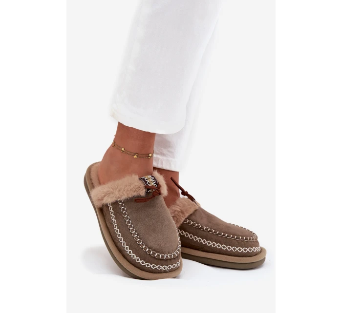 Dámské pantofle s kožešinou a výšivkou Zelené Perivelle Dámské pantofle s kožešinou a výšivkou Zelené Perivelle