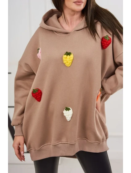Zateplená mikina s jahodovým motivem tmavě béžová Zateplená mikina s jahodovým motivem tmavě béžová