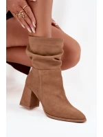 Kozačky z přírodního nubuku vyhřívané na podpatku s mačkáním Zazoo 4216 béžové