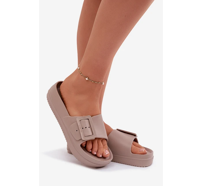 Dámské pěnové sandály na platformě s přezkou Big Star TT274A079 tmavě béžové