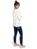 model 15096877 Halenka nadměrné velikosti se zavinovacími detaily pudrová - BeWear model 15096877 Halenka nadměrné velikosti se zavinovacími detaily pudrová - BeWear