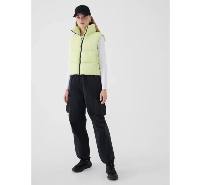 Dámské 4F 4FWSS25TVJAF182-45S zkrácené pouzdro bez rukávů se syntetickou výplní Dámské 4F 4FWSS25TVJAF182-45S zkrácené pouzdro bez rukávů se syntetickou výplní