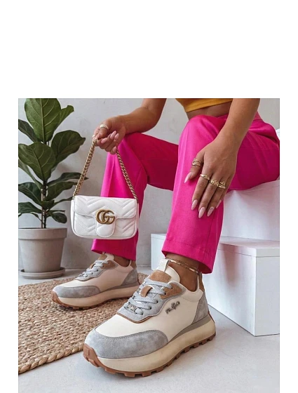 Sportovní boty na platformě model 226041 Solea