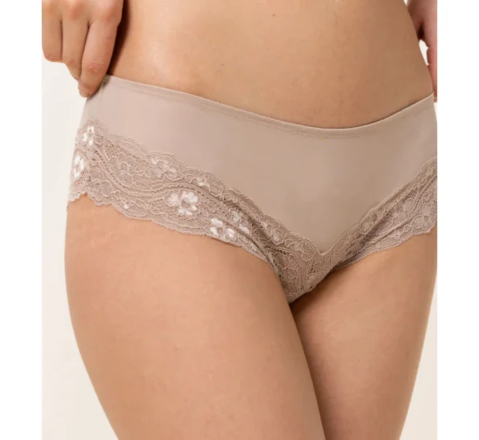 Kalhotky Lovely Micro Hipster hedvábně béžové - TRIUMPH