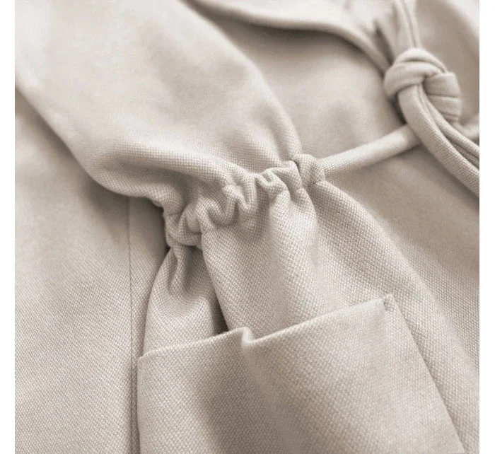 Volný béžový krátký dámský kabát model 15068439 - ROSSE LINE Volný béžový krátký dámský kabát model 15068439 - ROSSE LINE