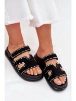 Dámské Pantofle S Dekorací Na Platformě Černé model 21703952 - Boto Dámské Pantofle S Dekorací Na Platformě Černé model 21703952 - Boto