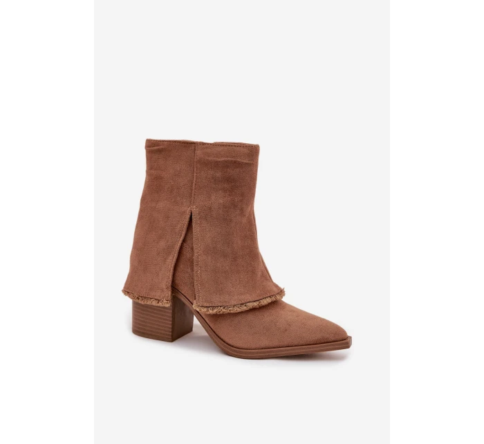 Dámské kotníkové boty na podpatku s límcem světle hnědé model 21714385 - Boto