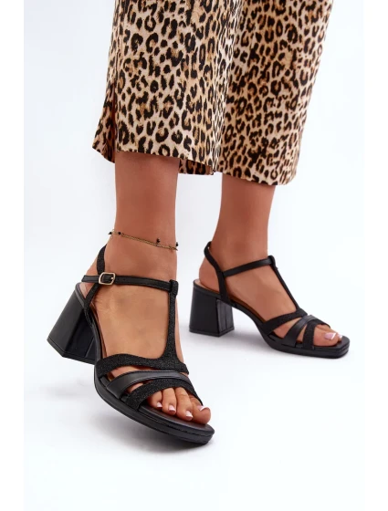 Dámské sandály na vysokém podpatku vyrobené z ekologické kůže Black Lyana Dámské sandály na vysokém podpatku vyrobené z ekologické kůže Black Lyana