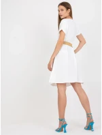 Dámské šaty CA SK model 21207516 Bílá - Rue Paris Dámské šaty CA SK model 21207516 Bílá - Rue Paris