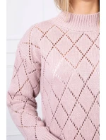 Svetr s polovičním rolákem a kosočtvercovým vzorem pudrově růžový