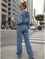 Spodnie damskie z niebieskie model 22016773 - FashionStreet Spodnie damskie z niebieskie model 22016773 - FashionStreet