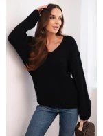Dámský svetr s příměsí vlny s výstřihem do V černý Dámský svetr s příměsí vlny s výstřihem do V černý