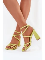 Dámské sandály na podpatku s pásky model 21698683 - Boto Dámské sandály na podpatku s pásky model 21698683 - Boto