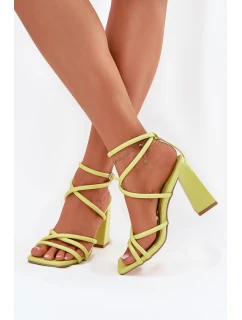 Dámské sandály na podpatku s pásky model 21698683 - Boto