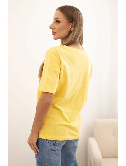 Dámská bavlněná blůza s výstřihem do V a potiskem LOVE žlutá