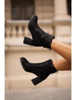 Dámské Boty Zateplené Na Podpatku Černé D&A MR880-085 Dámské Boty Zateplené Na Podpatku Černé D&A MR880-085