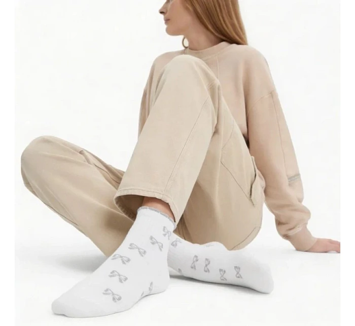 Dámské bambusové ponožky bílé Filippo SD-AN07 Dámské bambusové ponožky bílé Filippo SD-AN07