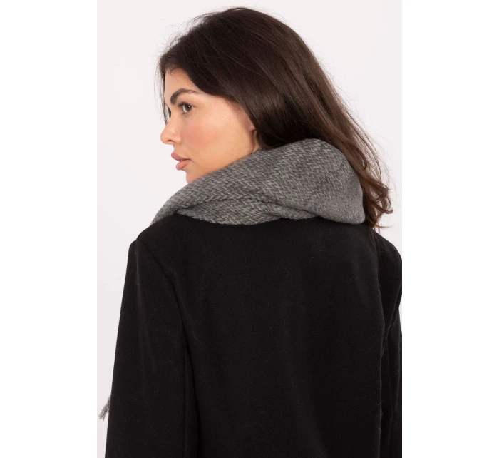 Šála  model 219618 AT