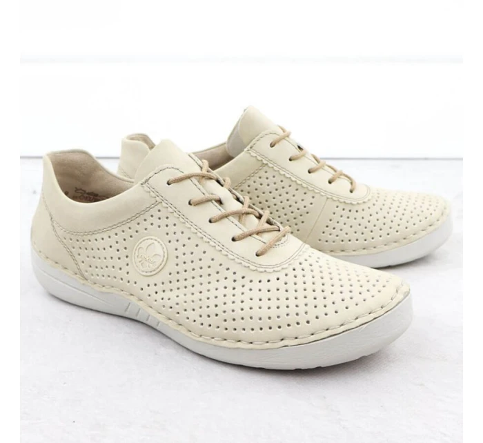 Dámské perforované béžové kožené polobotky model 21904669 - Rieker