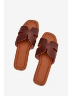 Dámské Plné Sandály S Tmavě Hnědé model 21704396 - Boto Dámské Plné Sandály S Tmavě Hnědé model 21704396 - Boto